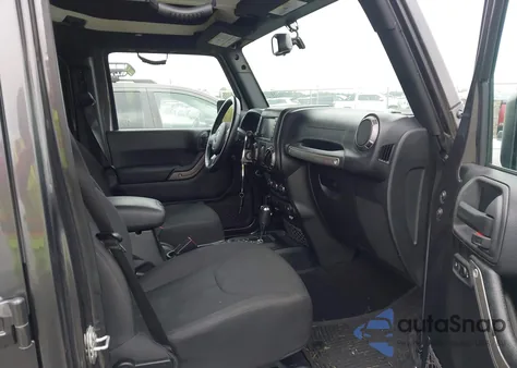 2018 Jeep Wrangler Jk Unlimited Sport S 4X4 z USA, uszkodzony, nr VIN 1C4BJWDG9JL896315